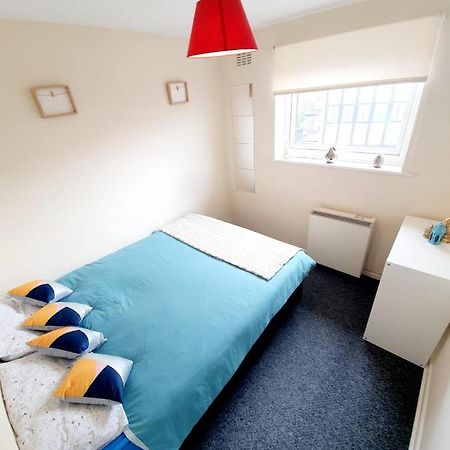 Rayleigh Town Centre 3 Bedroom Apartment Exteriér fotografie
